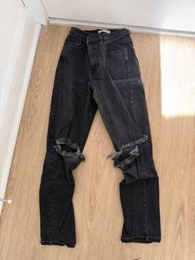 Women’s Black Ripped Knee Jeans - Unbranded